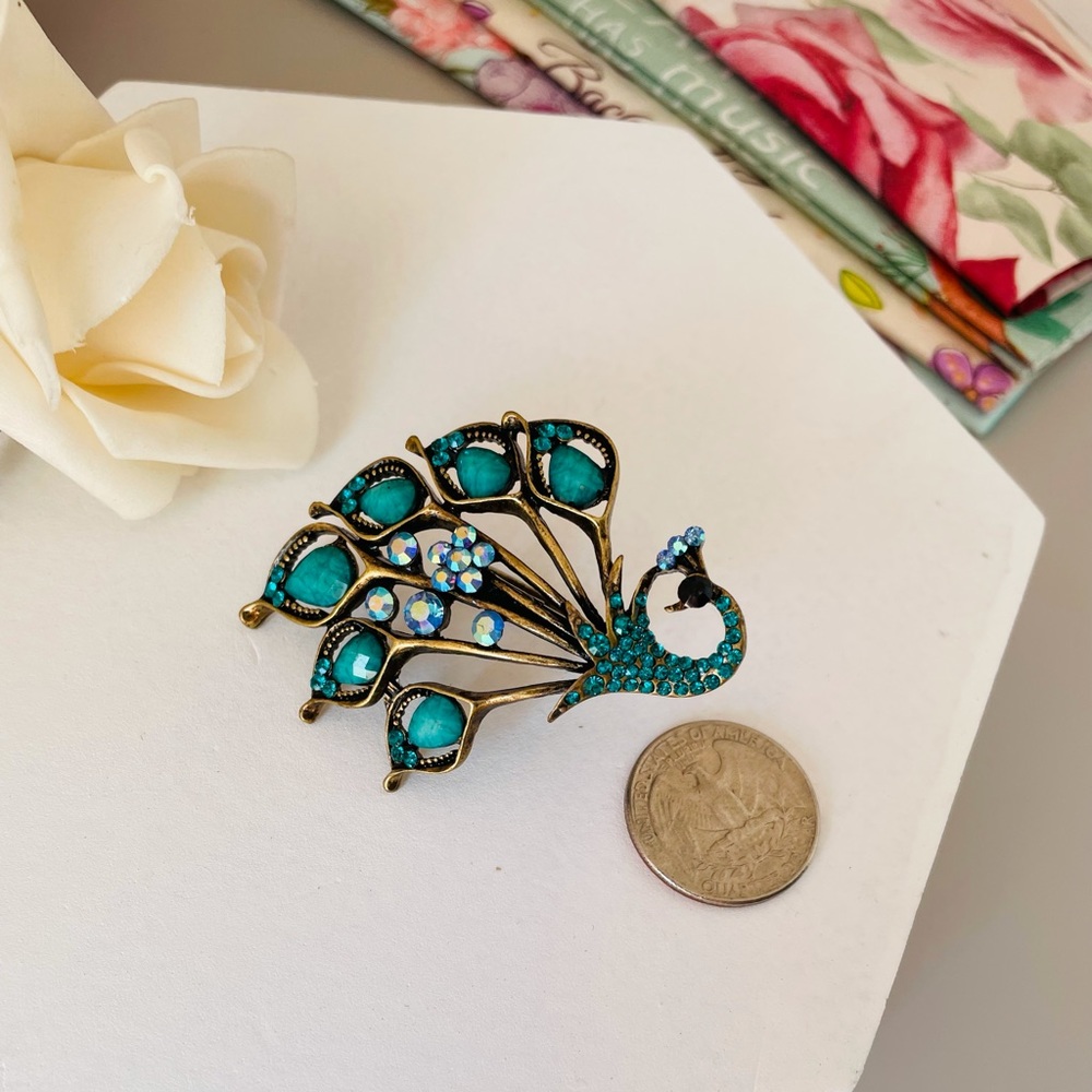 Anna Sui Vintage Turquoise Crystals Peacock Ring